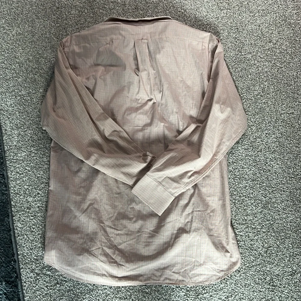 Burberry Tan Blue and White Dress Shirt Classic Design, length 30, flat 23
